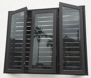 Mẫu cửa nhôm kính Xingfa màu đen ghi đẹp