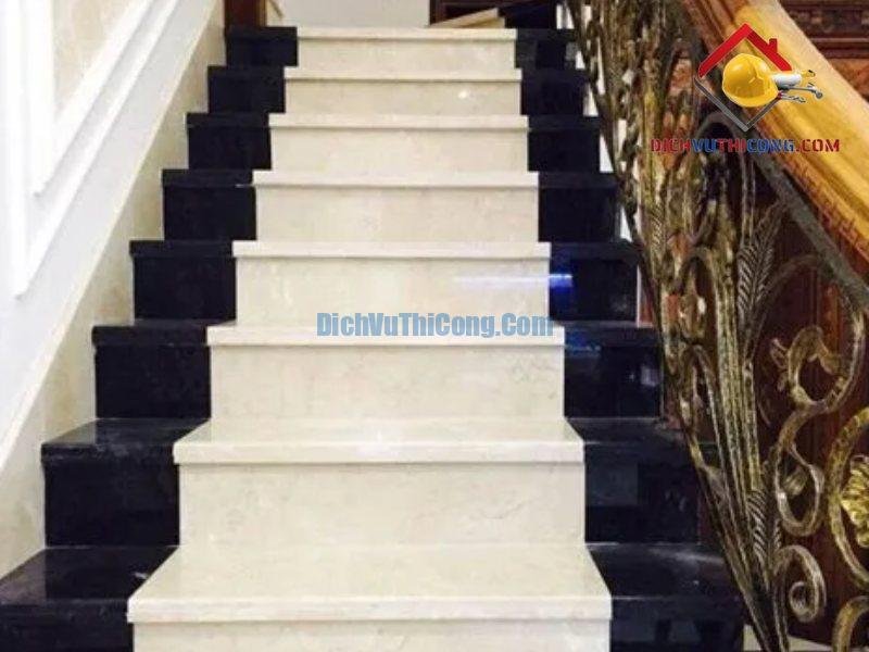 da-hoa-cuong-cau-thang-4-dichvuthicong