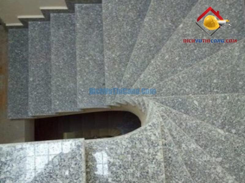 mau-da-cau-thang-4-dichvuthicong