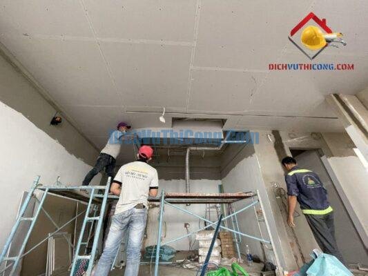 sua-chua-nha-hoc-mon-dichvuthicong