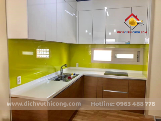 nen-op-bep-bang-da-hay-kinh-dichvuthicong